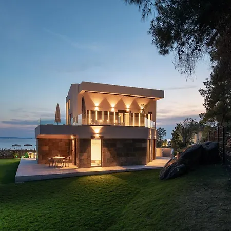 Villa Elyon