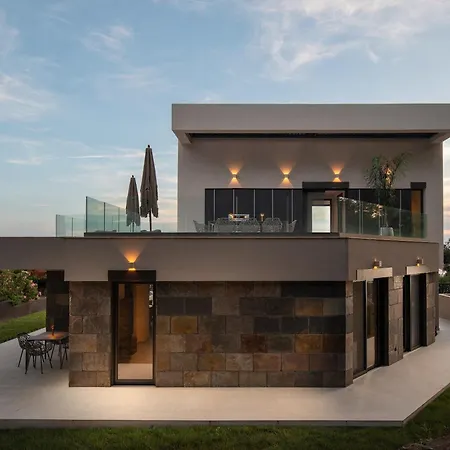 Elyon